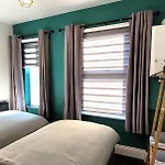 Sutherland St - 2 Bed Home With Free Parking